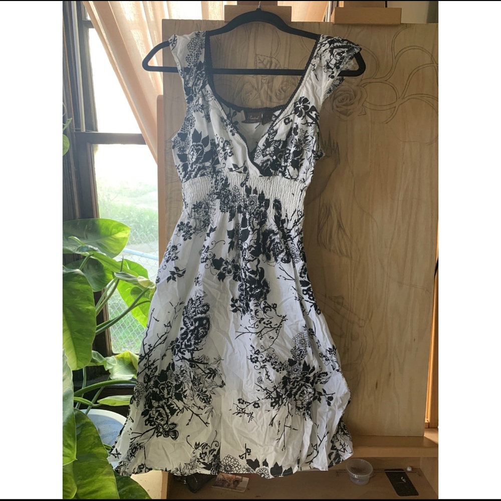 Black and white Summer dress